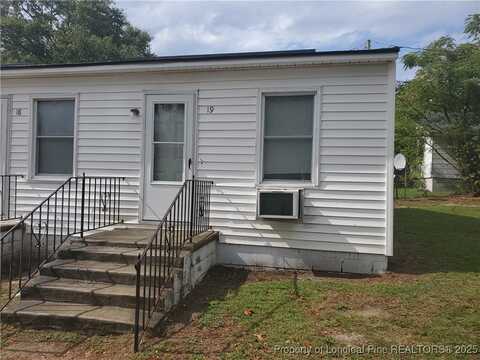 125-18 Bogard Circle, Spring Lake, NC 28390
