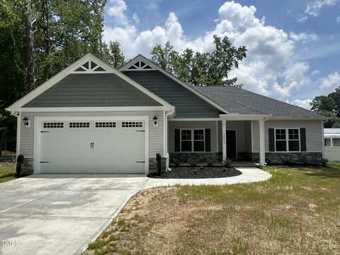 2215 Primrose Lane, Kinston, NC 28504