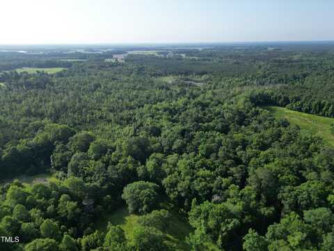 2135 Bakers Chapel Road, Smithfield, NC 27577