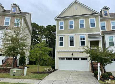 626 Edgewater Ridge Court, Apex, NC 27523