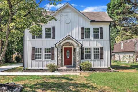 305 W Canary Street, Dunn, NC 28334