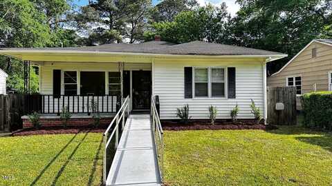 823 Dixon Street, Kinston, NC 28501