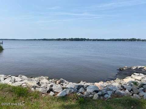 3 Little Creek Road, Belhaven, NC 27810