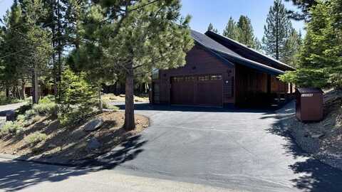13596 Hillside Drive, Truckee, CA 96161