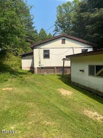 11616 Alfred Cox Road, Pound, VA 24279