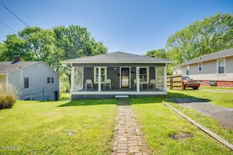 904 East Market Street, Johnson City, TN 37601