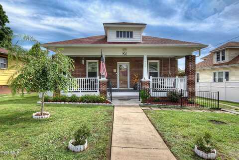 902 East Hillcrest Drive, Johnson City, TN 37604