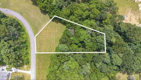 000 Meadowcrest Lane, Dandridge, TN 37725