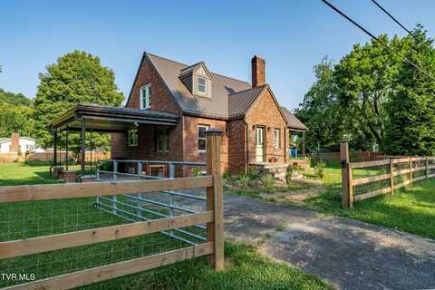 461 South Shady Avenue, Damascus, VA 24236