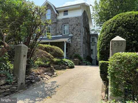 132 S LANSDOWNE AVENUE, LANSDOWNE, PA 19050