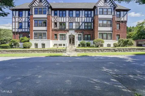 701 West Locust Street, Johnson City, TN 37604