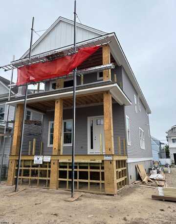 20 Asbury Ave, Ocean City, NJ 08226
