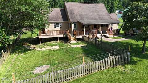 133 Deacon Creek Road, Erwin, TN 37650