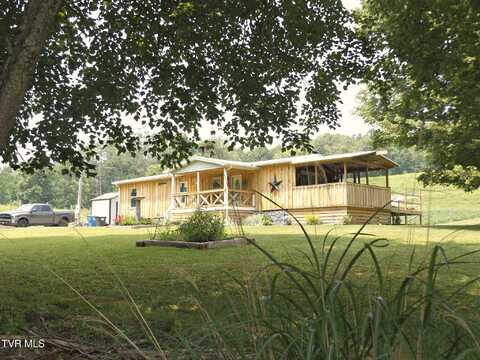 820 Fairview Road, Hampton, TN 37658