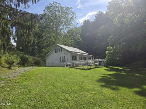 194 Miller Hollow Road, Roan Mountain, TN 37687