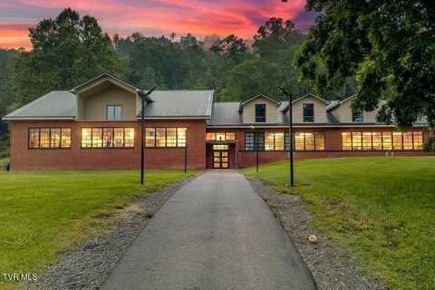 5500 Roan Creek Road, Mountain City, TN 37683