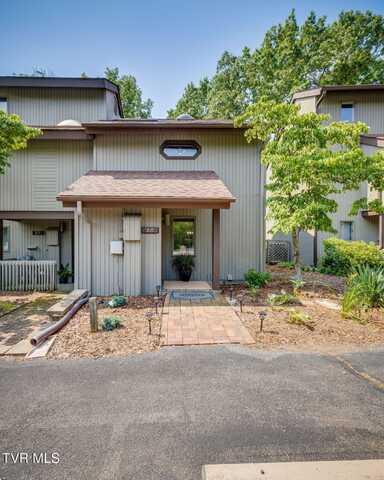 28 Willowbrook Drive, Kingsport, TN 37660