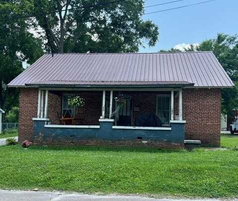 189 E. Walnut Avenue, MCKENZIE, TN 38201