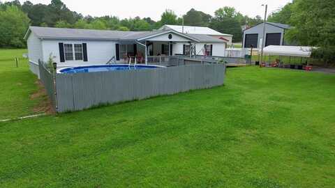 40 Lynn Ln, BIG SANDY, TN 28221
