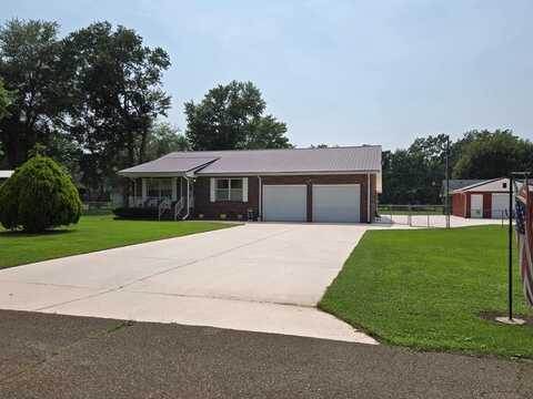 321 Jackson, PURYEAR, TN 38251