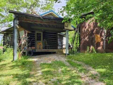 106 Log Home Lane, Moss, TN 38575