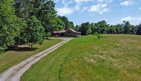 40 Diamond Padgett Lane, MONTEREY, TN 38574