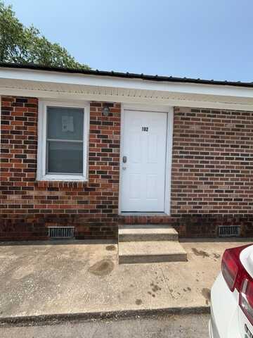500 Skyline Dr 102, McMinnville, TN 37110