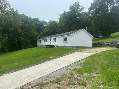 697 Club Springs Rd, BUFFALO VALLEY, TN 38548