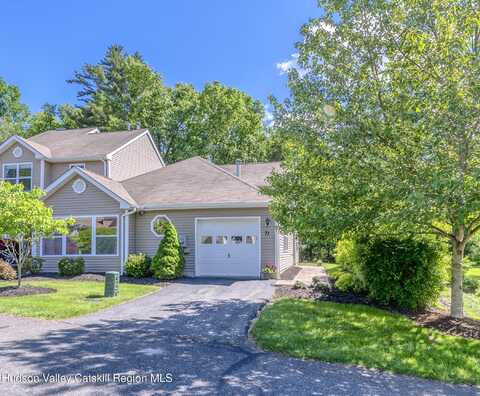 71 Twin Ponds Drive, Kingston, NY 12401