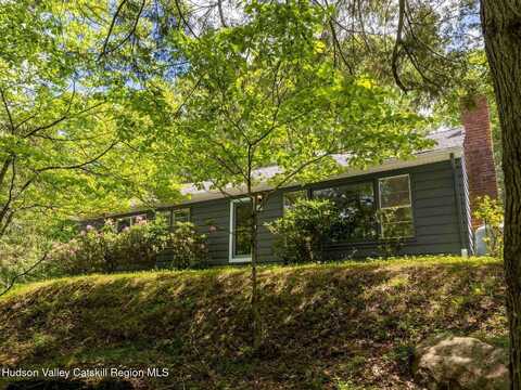 78 Ratterman Road, Woodstock, NY 12498