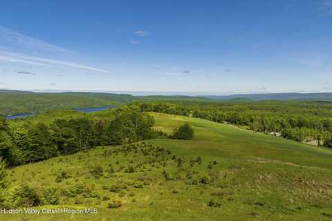 19 Red Rock Road, Wawarsing, NY 12489