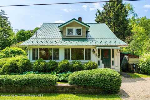 12 Tremper Avenue, Phoenicia, NY 12464