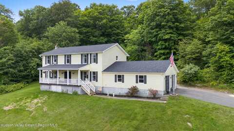 745 Floyd Ackert Road, New Paltz, NY 12561