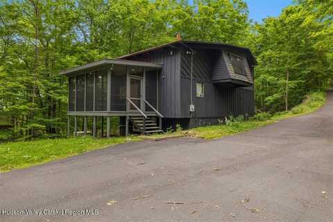 66 Hill Road, Kingston, NY 12401