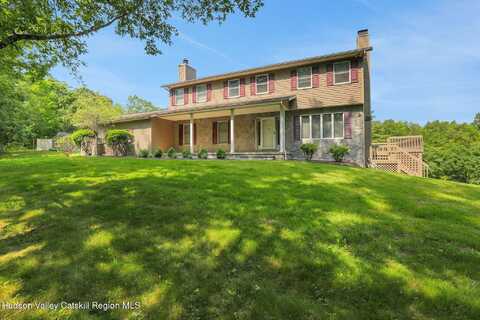 14 Glenerie Lane, Saugerties, NY 12477