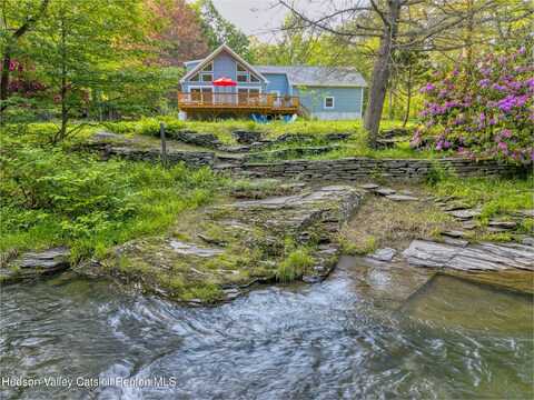 2565 Route 212, Woodstock, NY 12498
