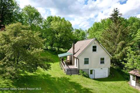 515 Delaware Avenue, Andes, NY 13731