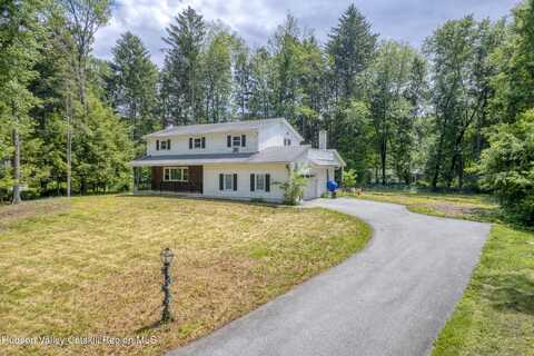 22 Robert Drive, Hyde Park, NY 12538