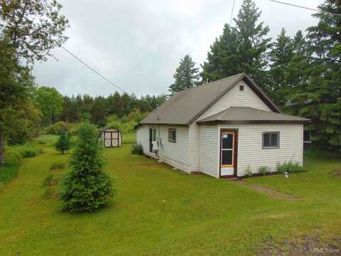 104 Willow, Ewen, MI 49925