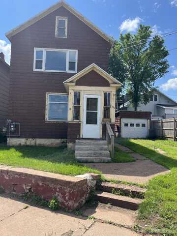 423 W Euclid, Ishpeming, MI 49849