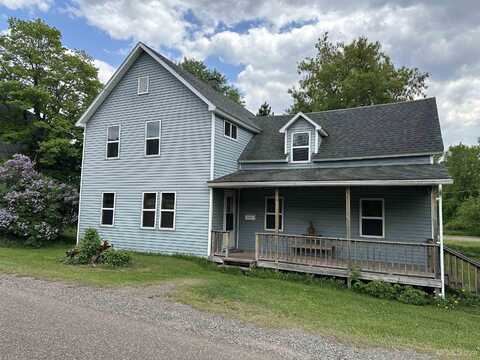 839 South Pine St, Ishpeming, MI 49849