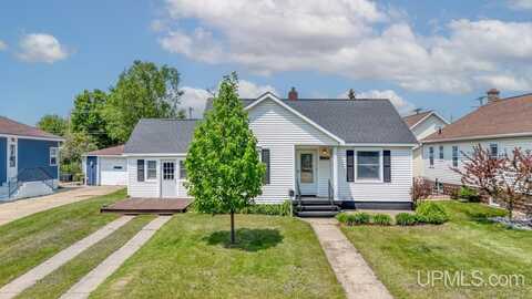 1106 Minneapolis, Gladstone, MI 49837