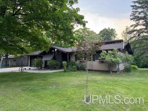 298 Hoover, Niagara C-WI, WI 54151