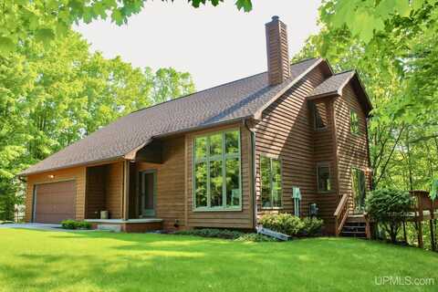 1003 Birch, Houghton, MI 49931