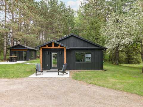111 Sunset Lake, Iron River, MI 49935