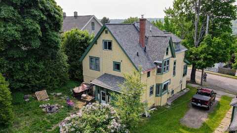 803 Elm, Hancock, MI 49930