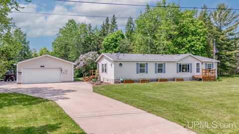 11745 T, Rapid River, MI 49878