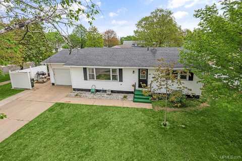 901 S 19th, Escanaba, MI 49829
