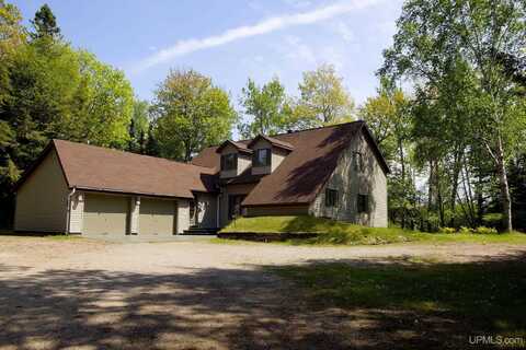 19881 Lakeshore, Ontonagon, MI 49953