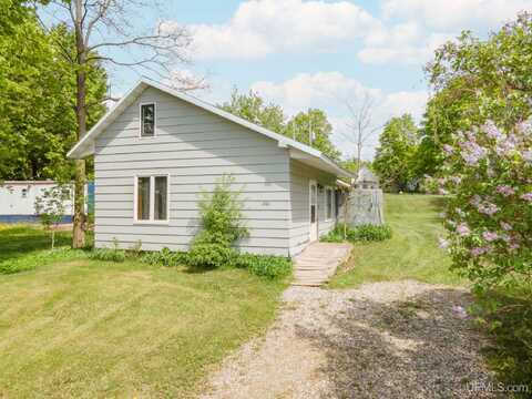 606 2nd, Alpha, MI 49902